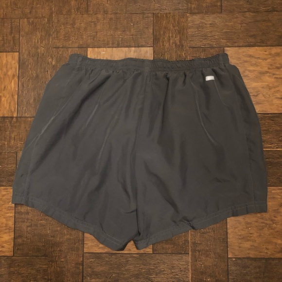 Nike Dri-Fit Running Shorts Dunks Tech Fleece Jordan 1 Retro Air Max 90 Blazers - Picture 4 of 5